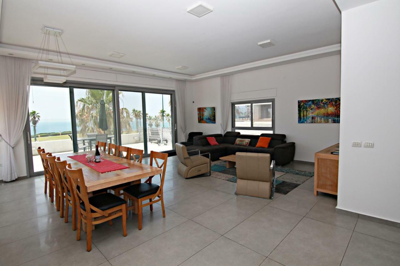 SeaScape Terraces Netanya Villa Bagian luar foto